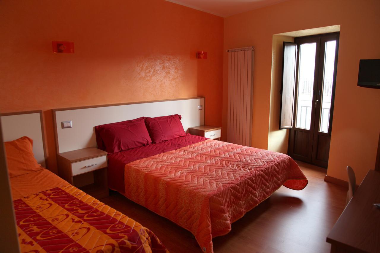B&B Del Corso Gangi Eksteriør billede